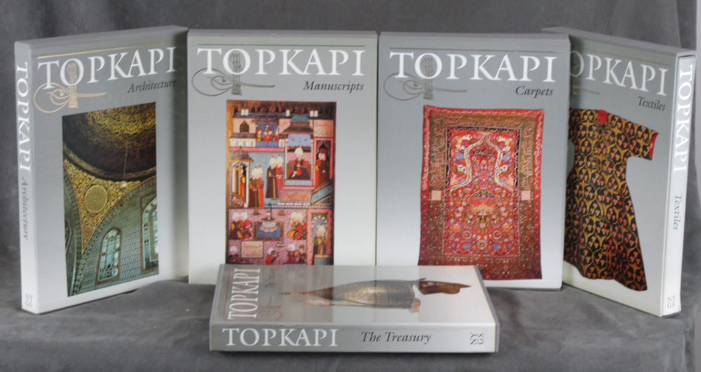 The Topkapi Saray Museum Illustrated Manuscripts